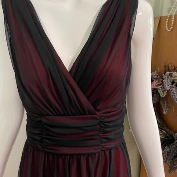 GORGEOUS VINTAGE COCKTAIL DRESS - Picture 3 of 7